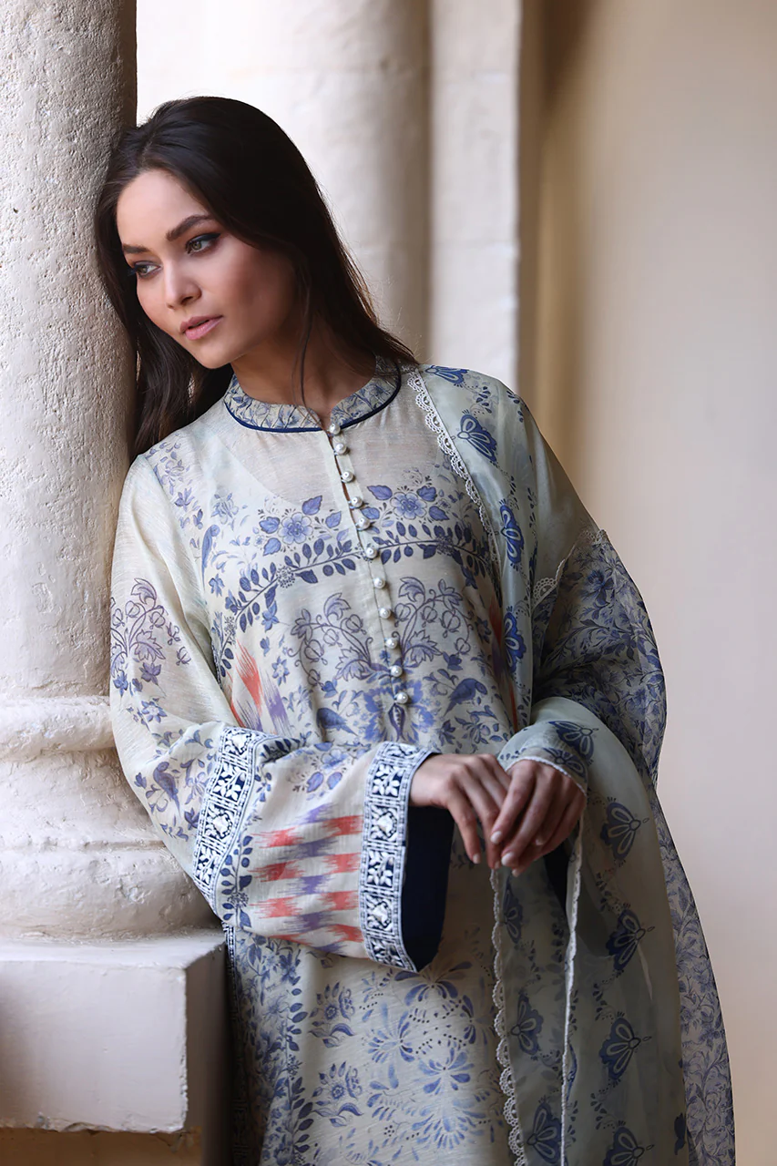 Esha - Image 5