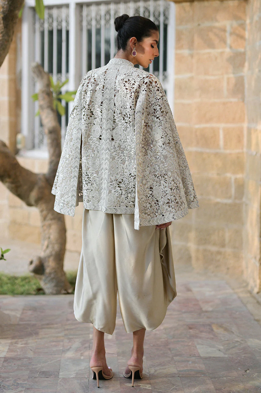 Leeza - Image 2