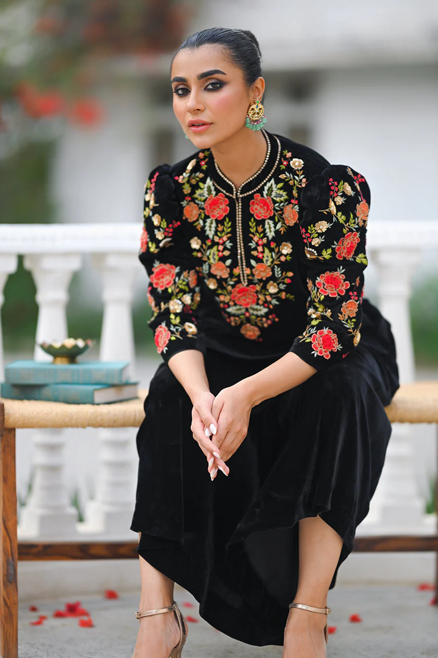 Meena - Image 11