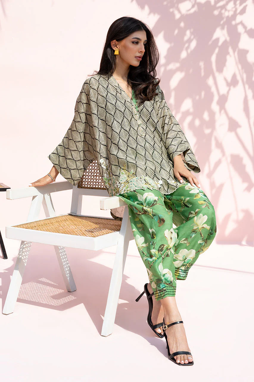 Sharis - Image 6