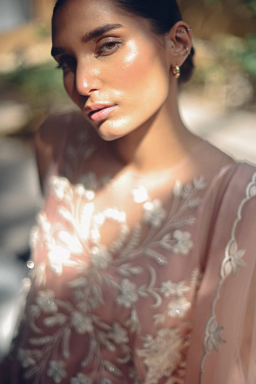 Yvette - Image 5